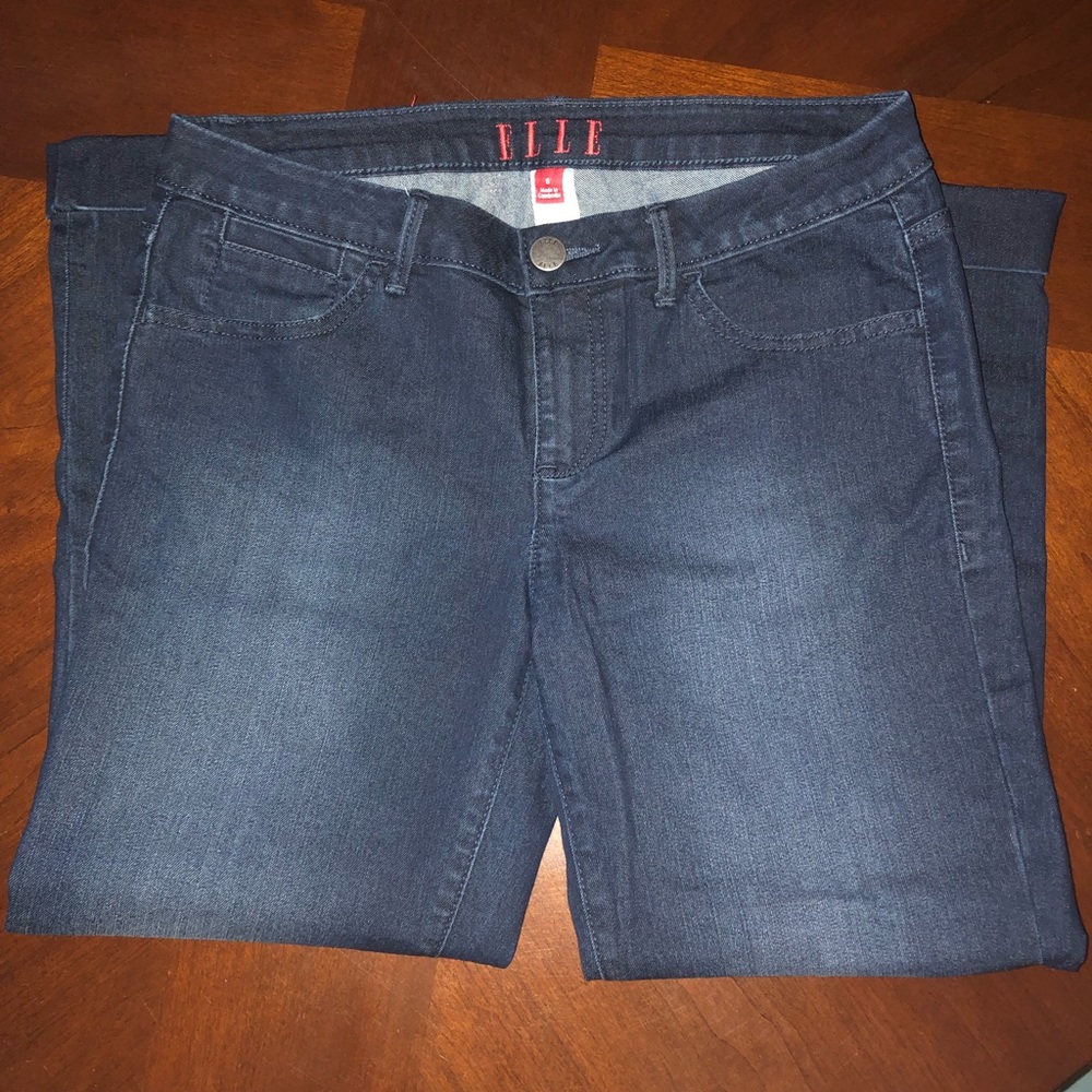 Elle Capris